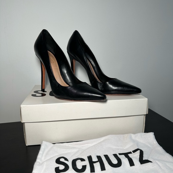 SCHUTZ LOU HIGH STILETTO BLACK PUMP - Picture 4 of 17